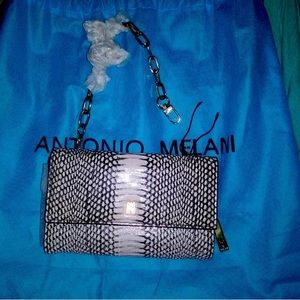 Antonio Melani purse it’s brand new it’s made out of snake skin